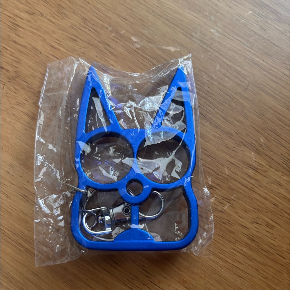 Self Defense Cat-Shaped Keychain